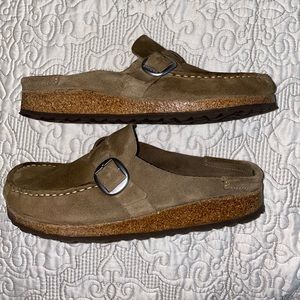 Birkenstock Buckley Clogs